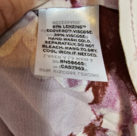 NORDSTROM Signature size Large floral pinks mauve long sleeved button-down NWT - Picture 5 of 10